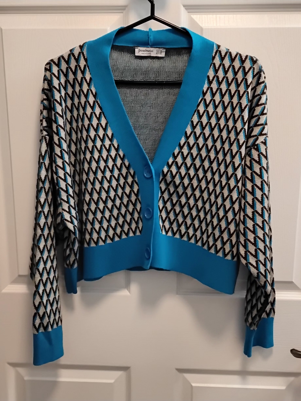 Stradivarius Cropped Oversized Knit Cardigan SIZE XS